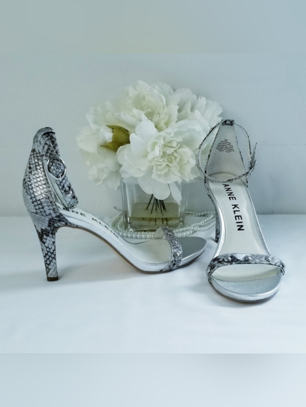 Anne Klein Silver Leather Embossed Snakeskin Pattern Ankle Strap Sandals Heels